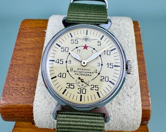 Rare Men's Quartz Watch ORIENT TD0P-D0 Divers 100m Day Date Alarm