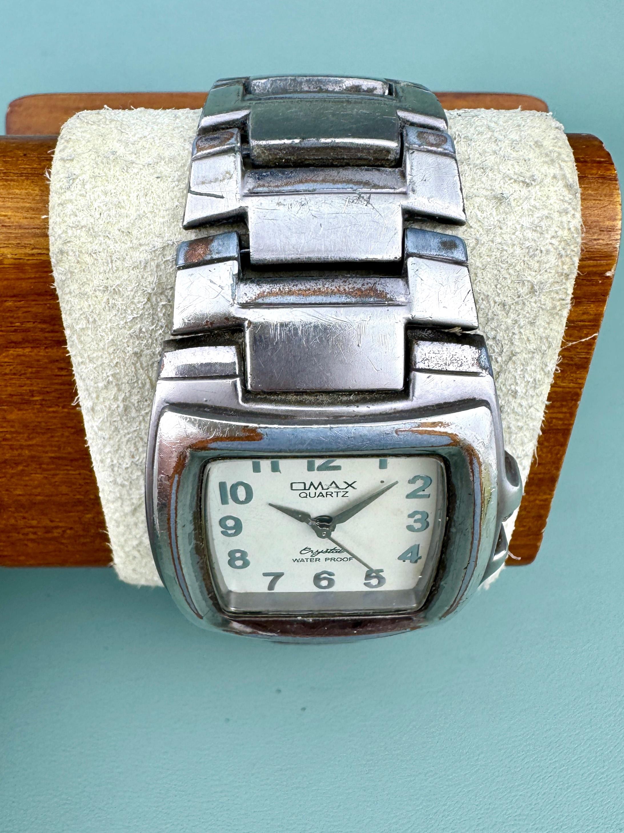OMAX crystal encrusted elegant waterproof watch Japanese Brand Vintage Omax Crystal Waterproof Watch | Grailed main image 2