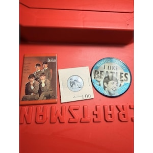 THE BEATLESビートルズバッジ VARI-VUE ヴァリビュービンテージ