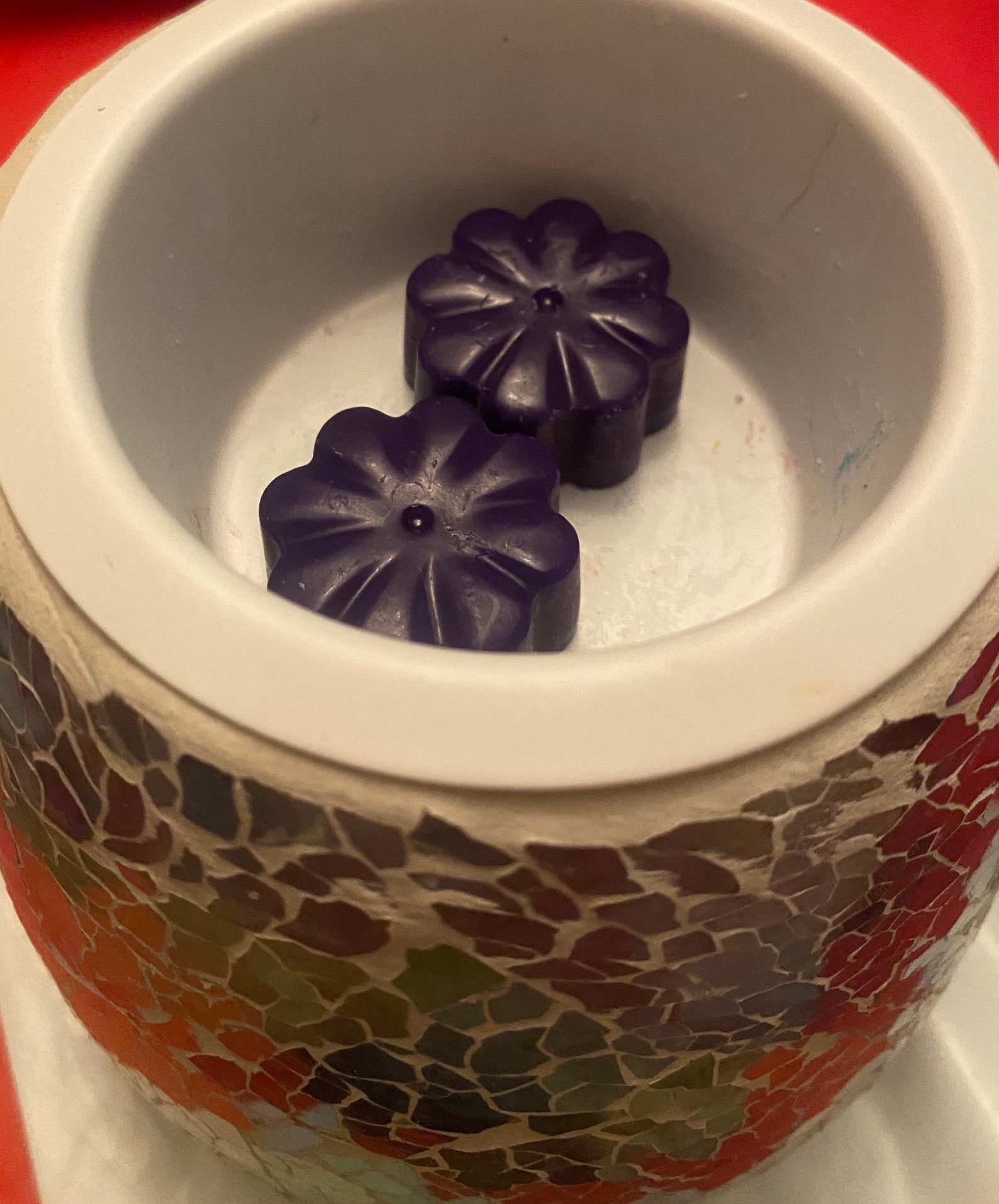 Purple Flower Wax Melts in a Lavender Fragrance. 10 supplied. Etsy