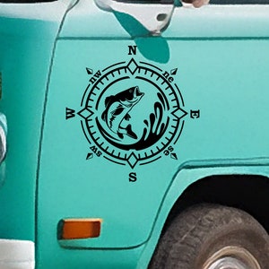 Springende vis in kompas Vinylsticker - Vinylsticker voor uw busje, camper, caravan, boot en meer
