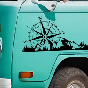 Mountain Compass Vinyl Decal - Vinylsticker voor uw busje, camper, caravan, boot en meer
