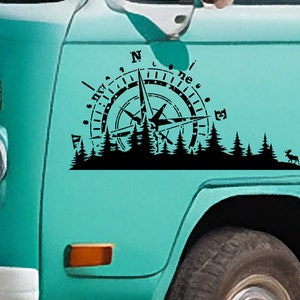 Vinylsticker kompas en eland: vinylsticker voor je busje, camper, camper, boot en meer