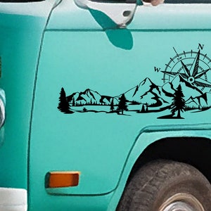 Berg en kompas vinylsticker - Vinylsticker voor uw busje, camper, caravan, boot en meer
