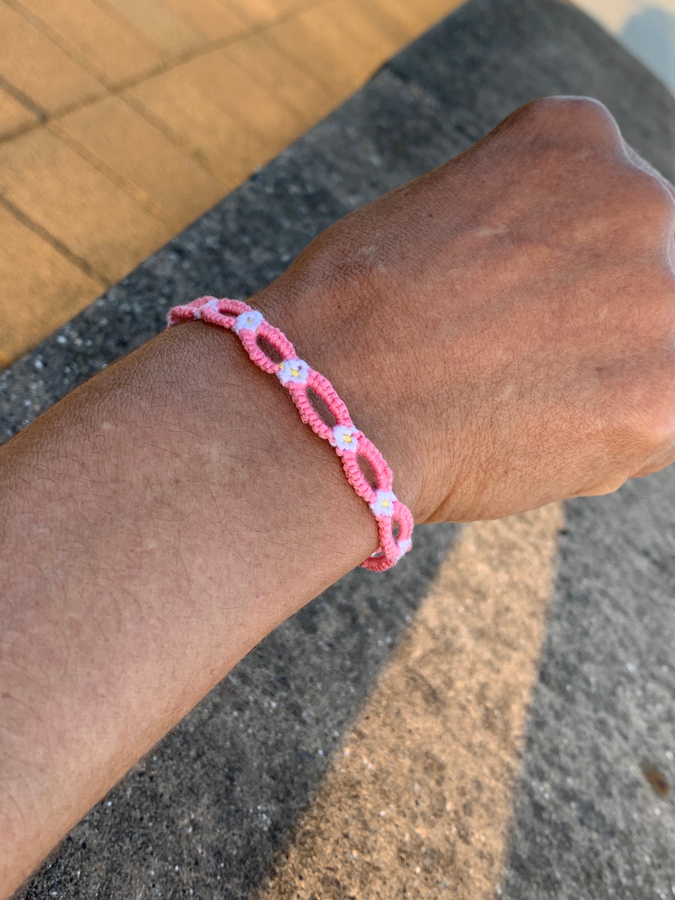 Daisy Chain// Friendship Bracelet // Handmade // Customisable Etsy