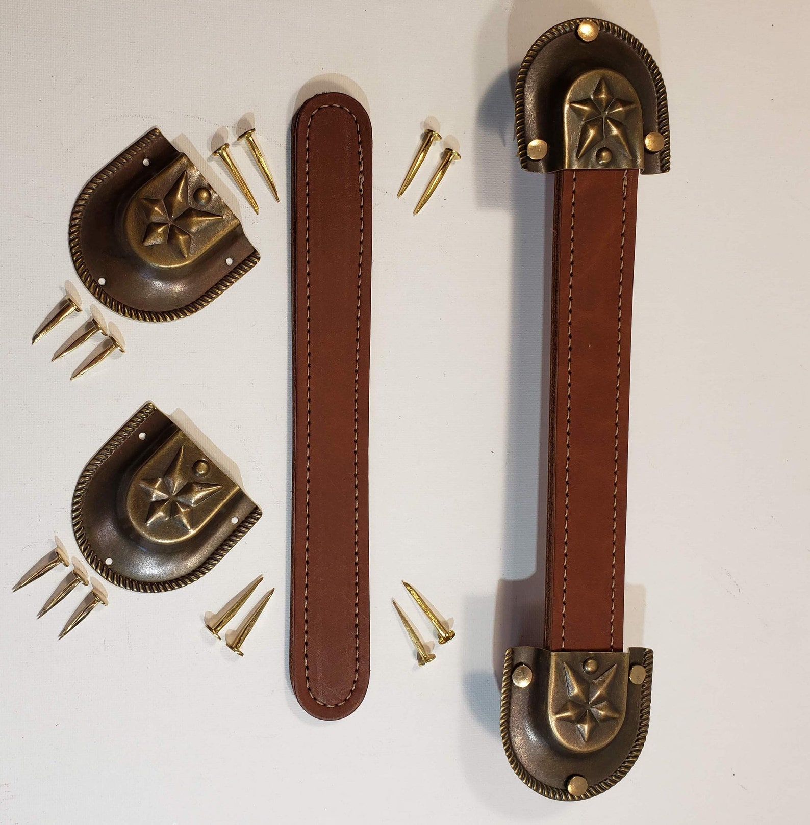 Antique Trunk Handle Kit Antique Brass Star Cap Style, Leather Trunks