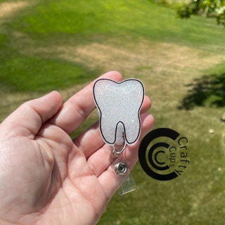 Glitter Tooth Badge 
