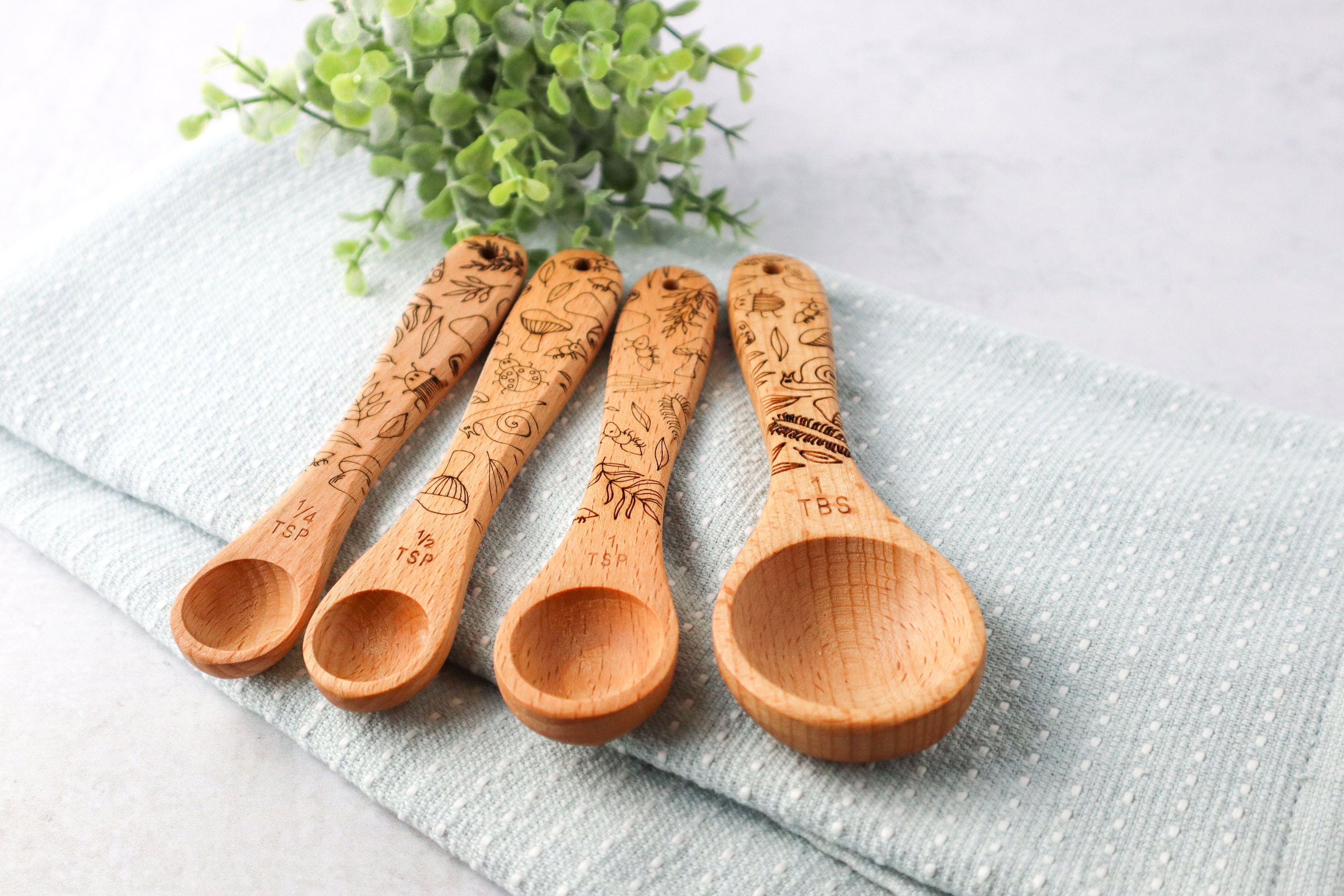 Turned these plain wooden measuring spoons into Froggy measuring spoons! :  r/cottagecore