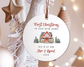Adorno colgante de cerámica personalizado: Primera Navidad en nuestra nueva casa