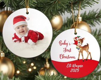 Adorno colgante de cerámica personalizado con foto: La primera Navidad del bebé
