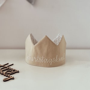 Corona di compleanno personalizzabile | Corona in tessuto | Corona ricamata con nome
