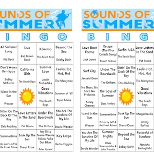 Pode incluir: Um cart&atilde;o de bingo com tema de ver&atilde;o com um sol amarelo no centro. O cart&atilde;o apresenta m&uacute;sicas populares de ver&atilde;o, incluindo "Hotel California", "Summer Love", "Surfin' USA", "Love Letters in the Sand" e "Good Vibrations".