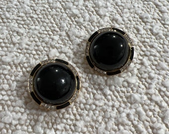 LQQK!!! Hermosos pendientes de Vintage 1990 Synthetic Black Onyx Keneth Lane Clip-On!!!