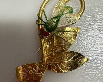 Hermosa (RARO) Vintage 1940's MONET hoja de oro con broche de mosca de esmalte