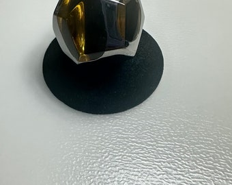 Hermoso anillo con superposición de acrílico y plata de diseñador llamativo de AAL