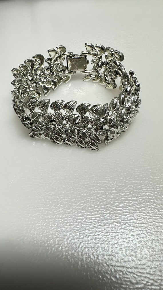 Beautiful 1960’s CORO Leaf Silver Chunky Bracelet