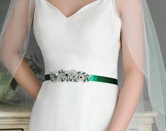 Emerald Green Bridal Belt, Wedding Sash Belt, Green Bridesmaids Belt Women Accessories, Crystal Wedding Dress Belt, Emerald Wedding Prom