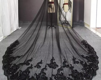 Magnifique cape de mariée noire, longue cape de mariée, voile cathédrale à fleurs, voile d'épaule scintillant, robe de mariée noire, voile de tulle noir