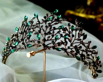 Leaf Emerald Tiara, Baroque Bridal Crown, Green Princess Crown, Emerald Bridal Headpiece, Birthday Tiara, Wedding Bridesmaids Hair Jewelry