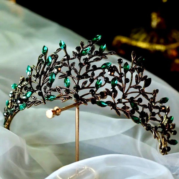 Leaf Emerald Tiara, Baroque Bridal Crown, Green Princess Crown, Emerald Bridal Headpiece, Birthday Tiara, Wedding Bridesmaids Hair Jewelry