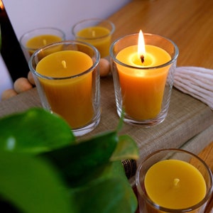 Beeswax Votive Candles, Beeswax Candle Set Clear Glass Votive Candle Holders, Bees Wax Candles, Cool Candles, Homemade Candles, Cozy Candles