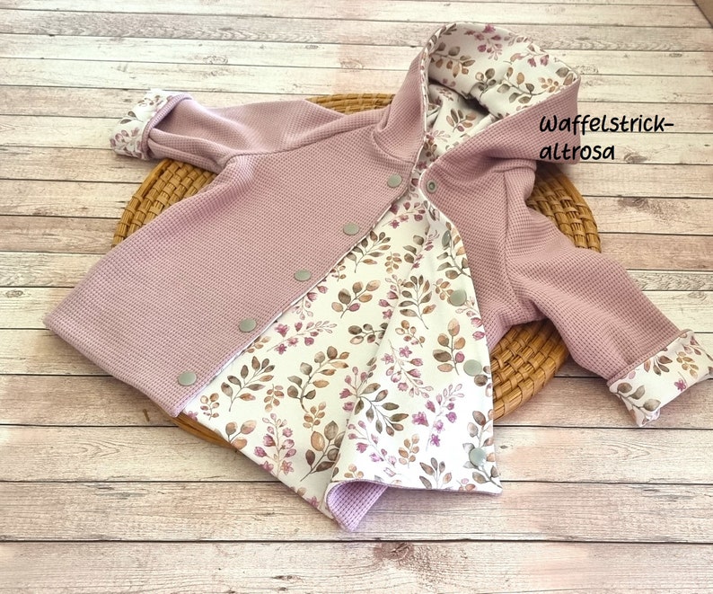 Wendejacke/Mantel mit Zipfelkapuze, Waffelstrick, Jersey Blümchen altrosa-beige Übergangsjacke, Wendejacke, Mädchen, Junge Bild 2