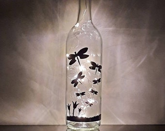 Dragonflies - Wine Bottle Light, Fairy Light Bottle, Fairy String Lights, Gift for Her, Home Decor, Housewarming Gift, Wine Lover