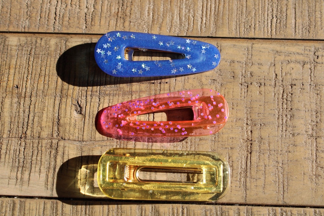 Pince à Cheveux Ou Chapeau Avec Strass Bleu Et Rose Sur Métal Doré - Neuf Avec étiquettes