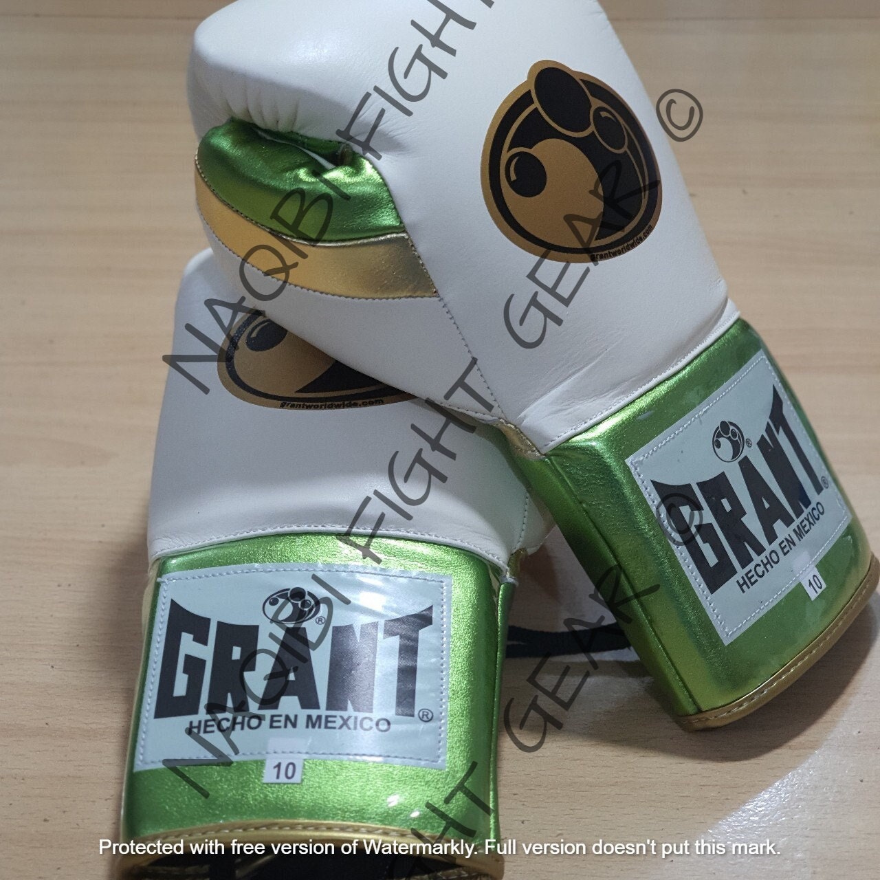 Grant boxing 2025 gloves shop