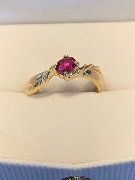 10 KT Gold and Ruby Ring- Estate Jewelry