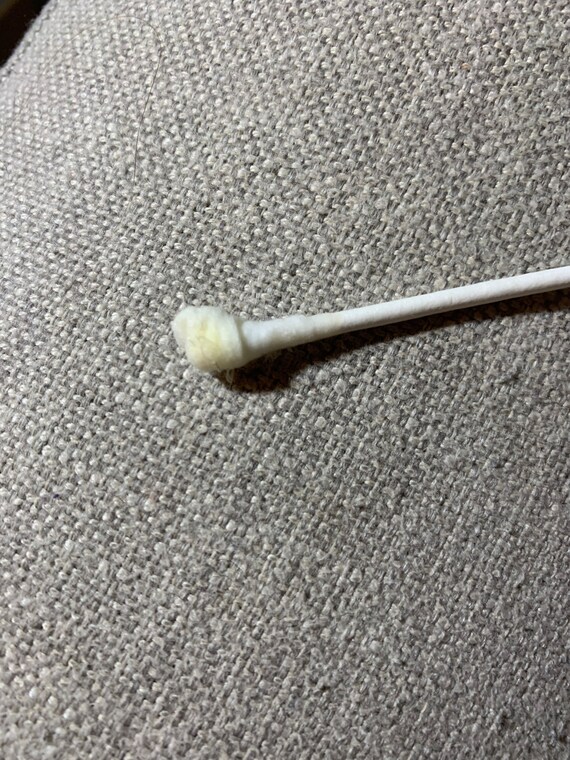 Red, Bakelite Earrings - image 7