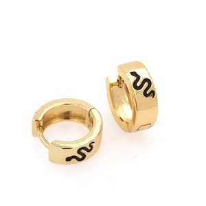 Reptilien Ohrringe, Emaille Tier Ohrringe, 24 k Gold gefüllt, kreative Ohrringe, Micropavé CZ Statement Ohrringe, Geschenk für sie, 1 Paar 13x13,5 mm