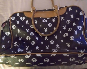 playboy monogram bolsa