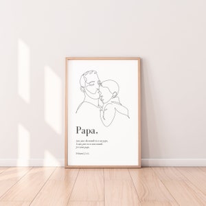 K&ouml;nnte beinhalten: Eine Schwarzwei&szlig;-Zeichnung eines Vaters und Kindes, die sich umarmen. Unter der Zeichnung steht der Text "Papa", gefolgt von einem Zitat auf Franz&ouml;sisch: "Aux yeux du monde tu es un papa, A mes yeux tu es mon monde, Je t'aime papa.  Proverbe (c) 161."