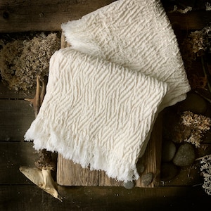 Rustic Ivory Linen Towels, deeply textured fabric, Hand and Bath towels, rich fringe, thick SPA towels, massage, pre-washed, double sided