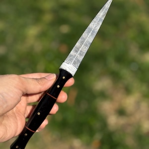 Hand Forged Damascus Steel Boot Dagger Knife with Bull Horn Handle