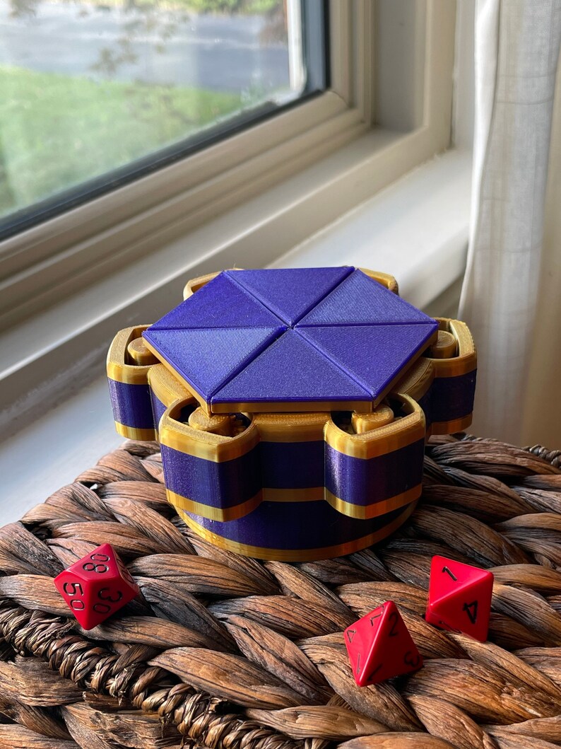 Mechanical Dice Box Purple and Gold image 4