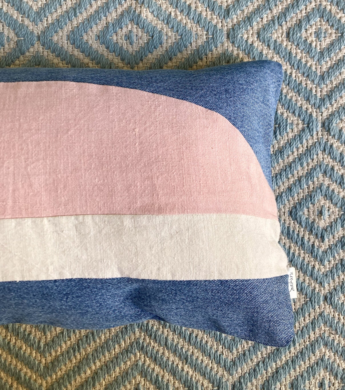 Coussin en Jean Recyclé Multicolore Pour Chambre d'enfant
