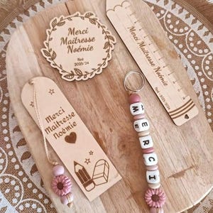 Boxset: Magneet, bladwijzer, liniaal en sleutelhanger - eindejaarscadeaus - kerstcadeaus - cadeau-ideeën voor nanny-leraren