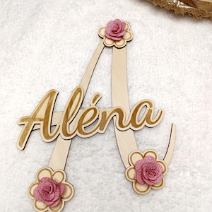 placa de porta quarto infantil FLORES decoração quarto bebê madeira com nome - criações personalizadas FLORES - letra nome