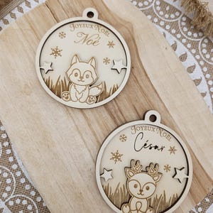 Palline di Natale in legno personalizzate - Decorazioni per l&#39;albero di Natale - Creazioni natalizie personalizzabili - Incisione laser