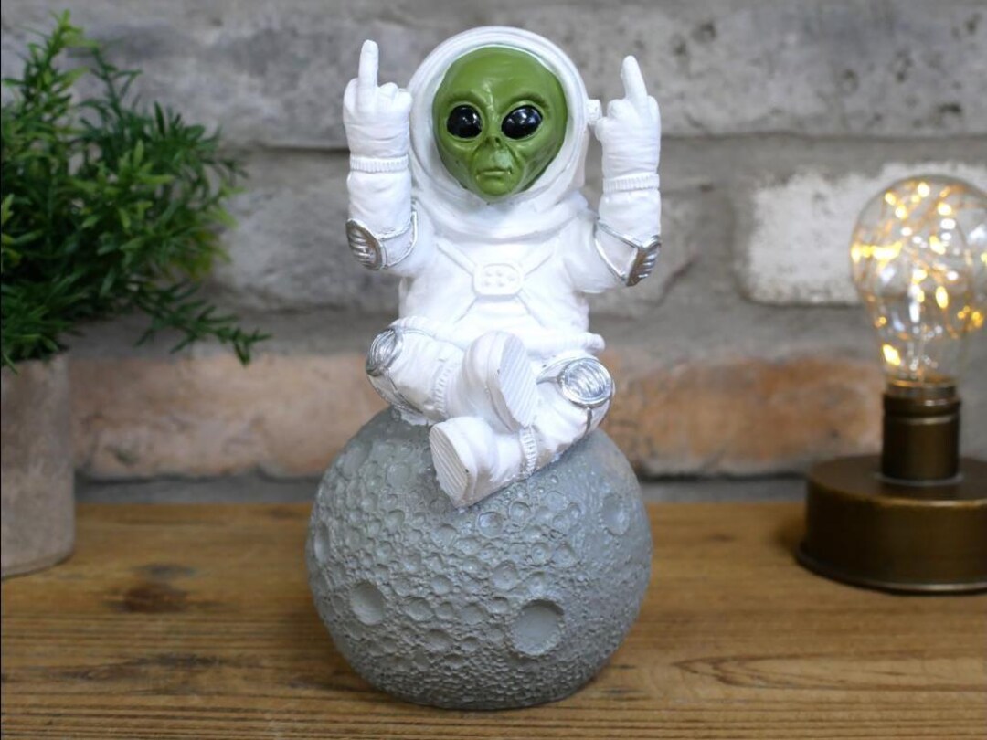 Middle Finger Alien Astronaut Figurine | up Yours Alien Ornament - Etsy