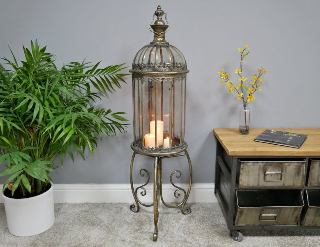 Floor lantern stand discount