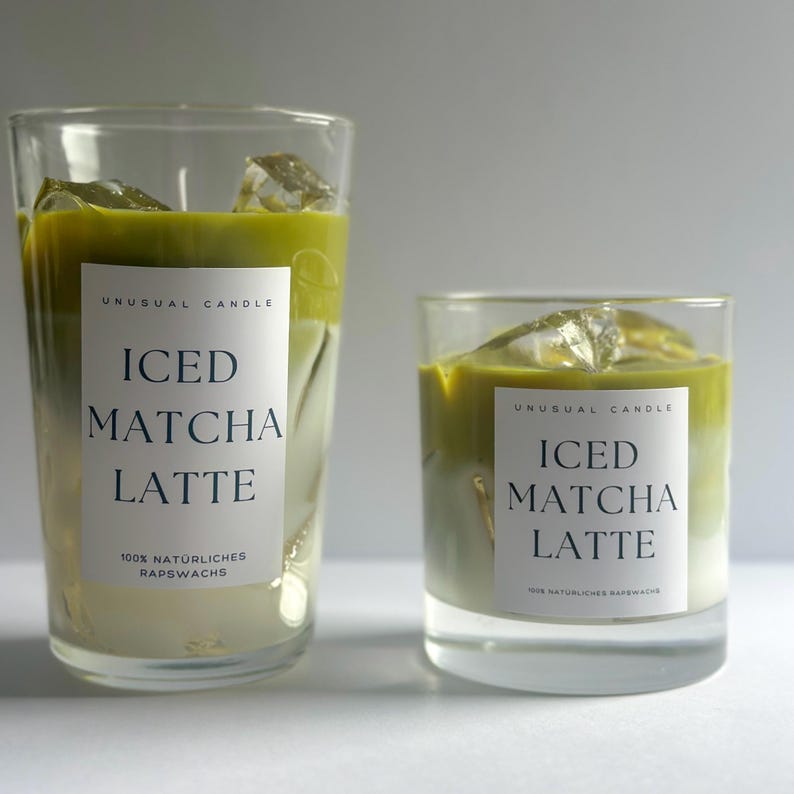 Iced Matcha Candle mit milchigem Farbverlauf  kreative Food-Kerze aus Deutschland