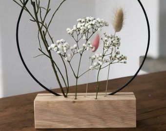 Dried flower stand // Dried flower with wreath // Wooden stand