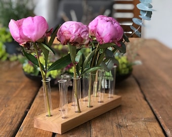 Blumenvase mit Reagenzgläsern // Reagenzglasvase