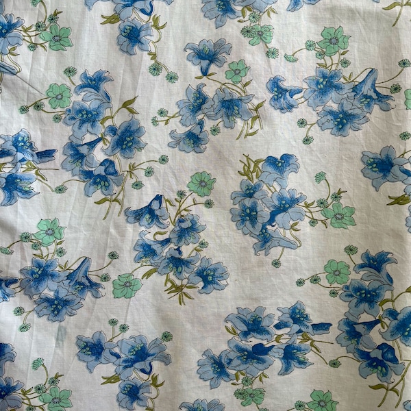 Vintage cotton fabric light blue and white floral c. 1970s