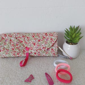 Organizer Da Parete Per Accessori Capelli Ragazze | Porta Fiocchi E Fermagli In Legno E Poliestere | Rosa | 38x58 Cm