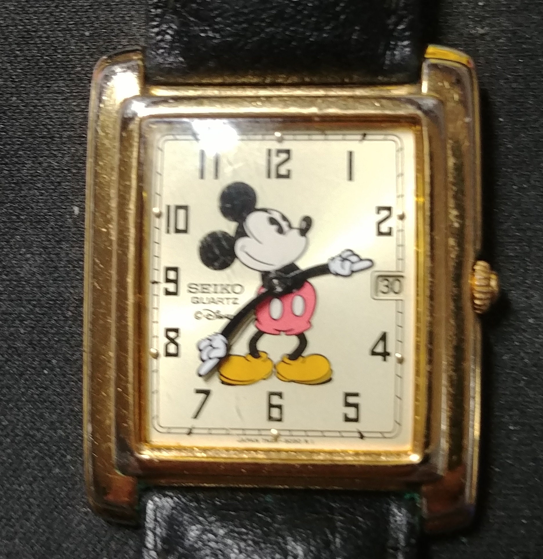 Seiko 7N29-5029 Mans 31mm X 33mm Date Tank Style Mickey Mouse - Etsy UK