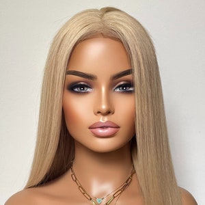 Perruque Naturelle Longue Lisse Unie Blond Clair